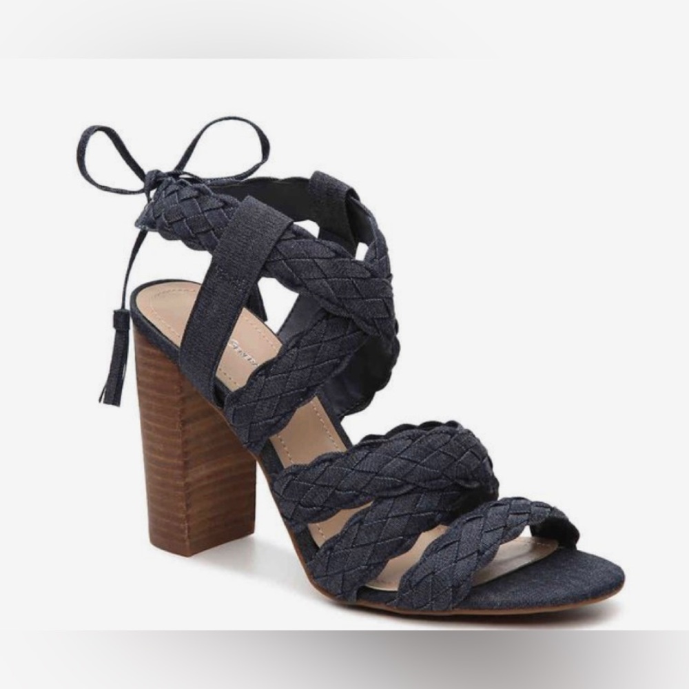 BCBGeneration Ledina-x Blue Denim Sandal (size 7.5) Block Heel (4 in)